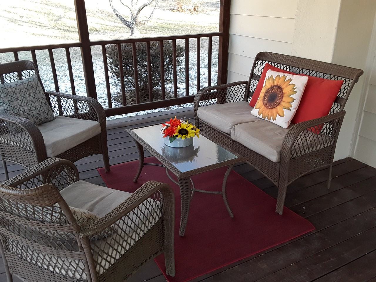 32 Scrabble Rd - Photo 2 of 10