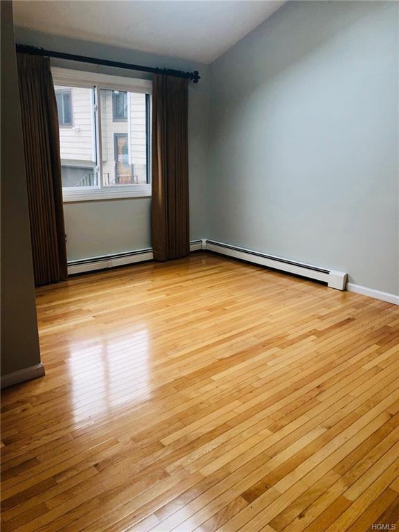 21 Spruce Ct - Photo 2 of 26