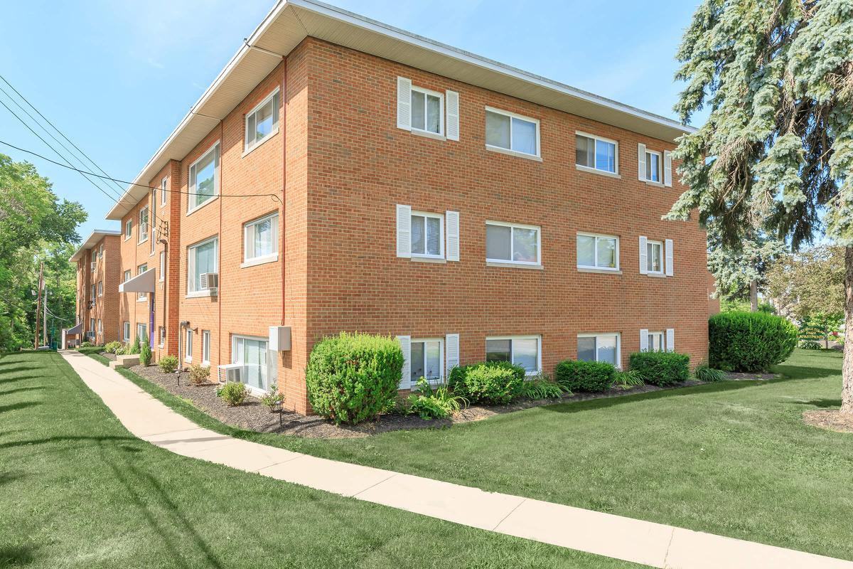 Georgetown Apartments - Photo 3 of 19