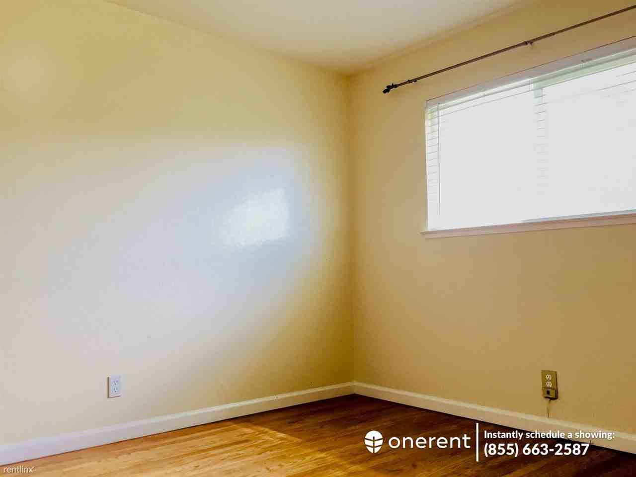 146 Mayten Way - Photo 2 of 12