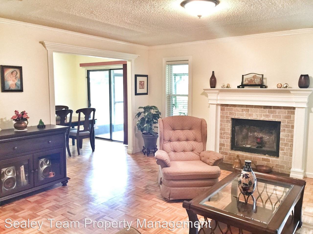 6735 Johnstown Loop - Photo 3 of 12