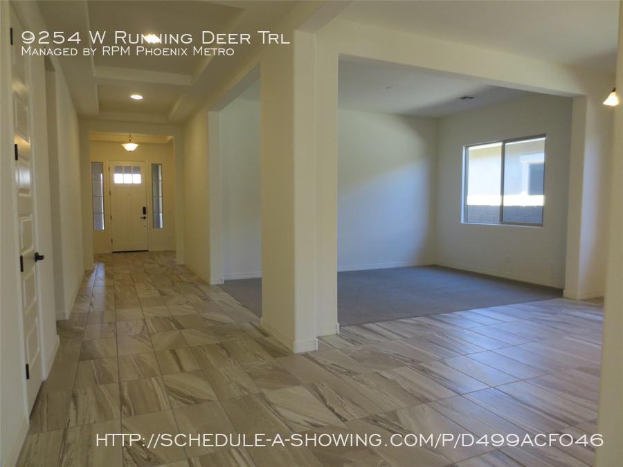 9254 Running Deer Trail - Photo 3 of 29