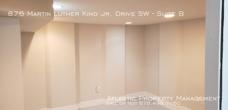 876 M.L.K. Jr Dr SW - Photo 3 of 10
