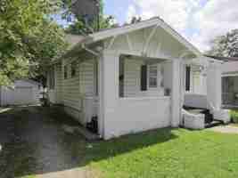 featured image of 618 E Grand St