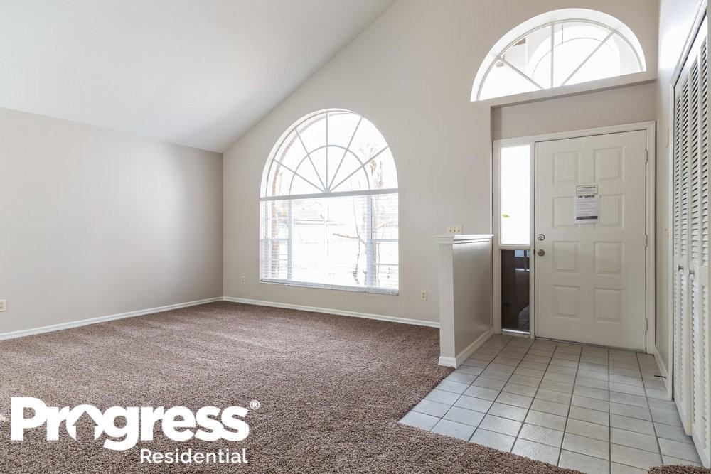 1014 E Riviera Blvd - Photo 3 of 16