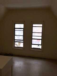 263 Dundas Street East