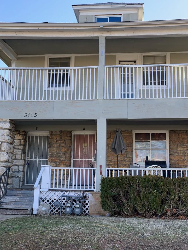 3115 Brooklyn Ave - Photo 2 of 2