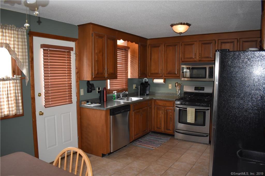 123 Oak Forest Dr #3 - Photo 3 of 12
