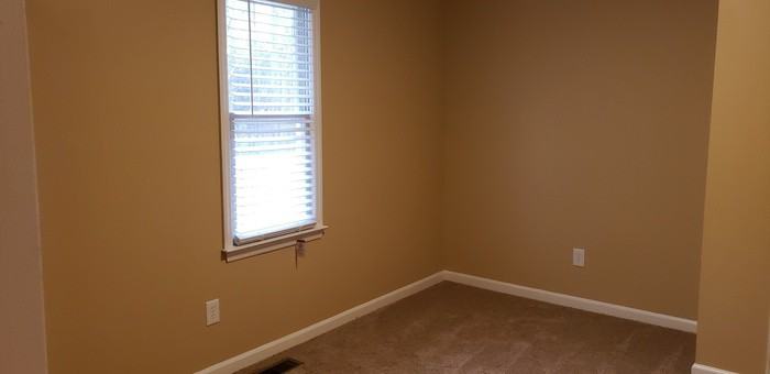 600 Kristin Dr - Photo 3 of 17