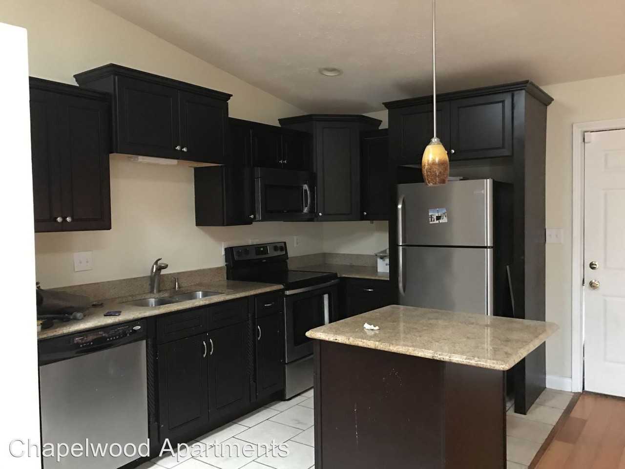 2509 Crest Rd - Photo 3 of 6