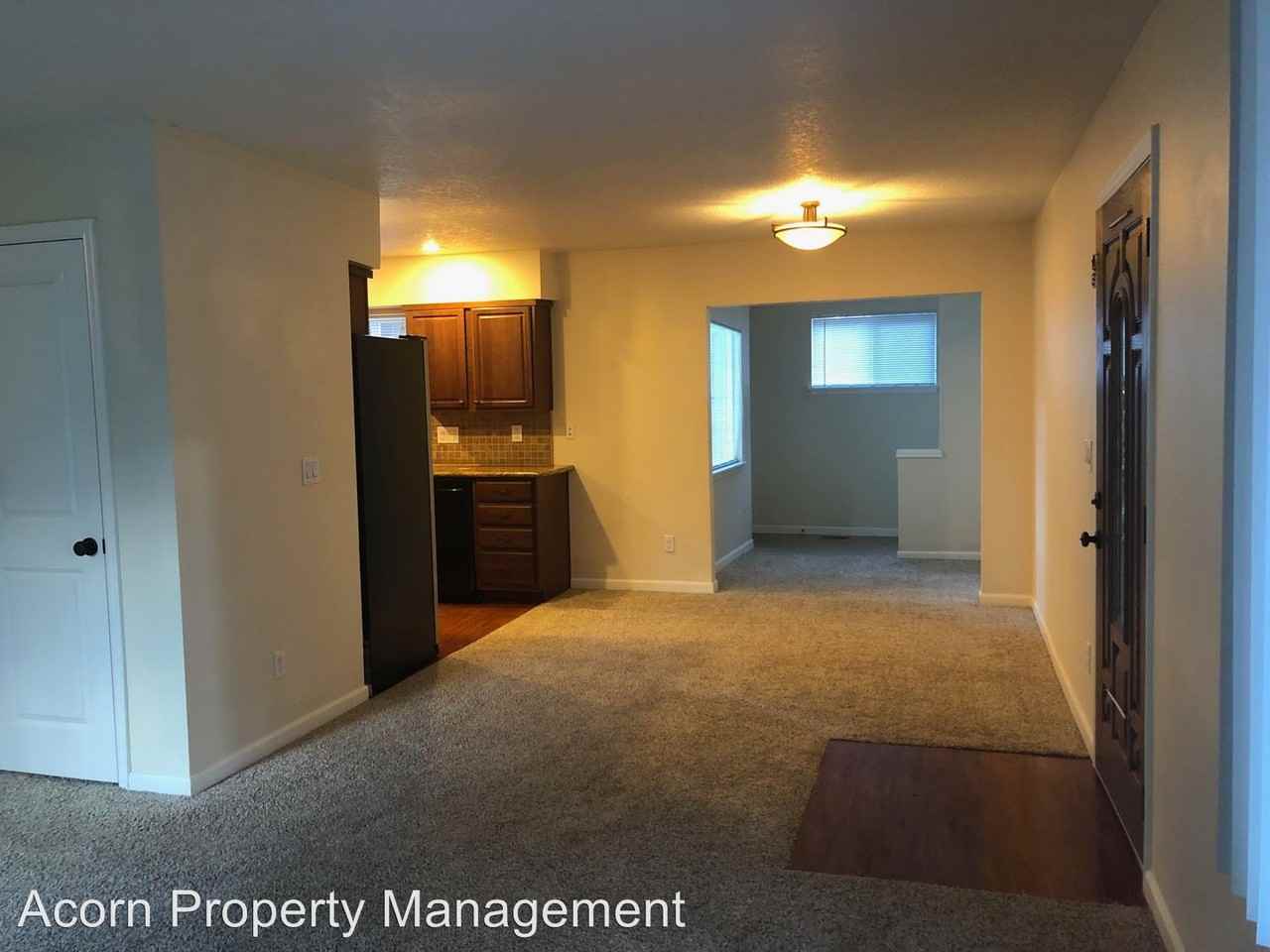 5333 SW Arnold St - Photo 3 of 11