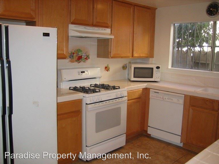 3770 Dallas Dr - Photo 2 of 11