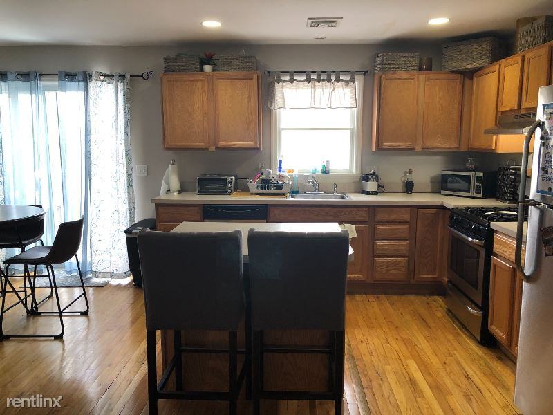 27 Grant St - Photo 2 of 12