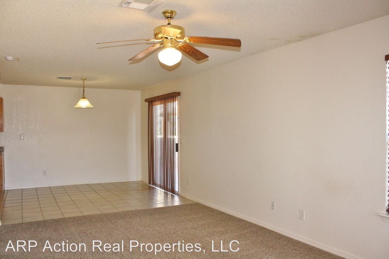11637 Desert Keep Dr - Photo 2 of 10