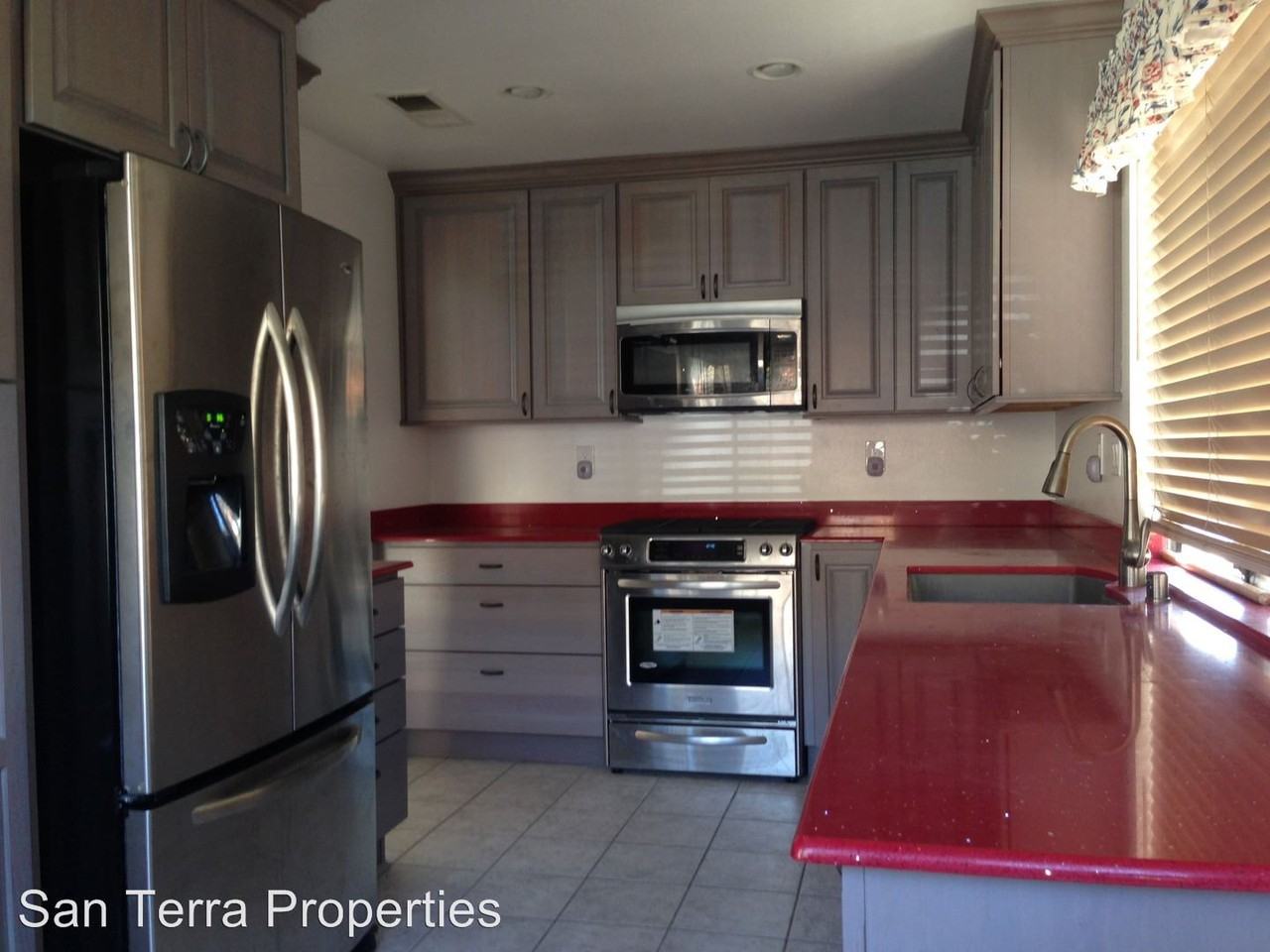 11669 Springside Rd - Photo 2 of 9