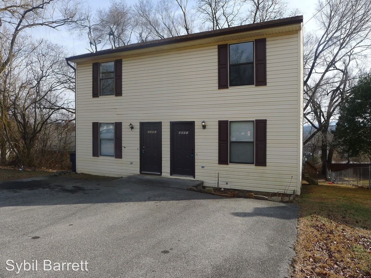 22212223 East Gate Ave. SE 2221 Eastgate Ave NE, Roanoke, VA 24012 Apartment for Rent