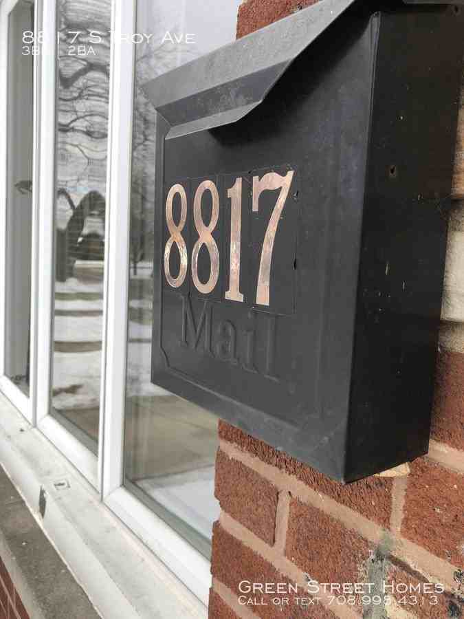 8817 S Troy Ave - Photo 2 of 17