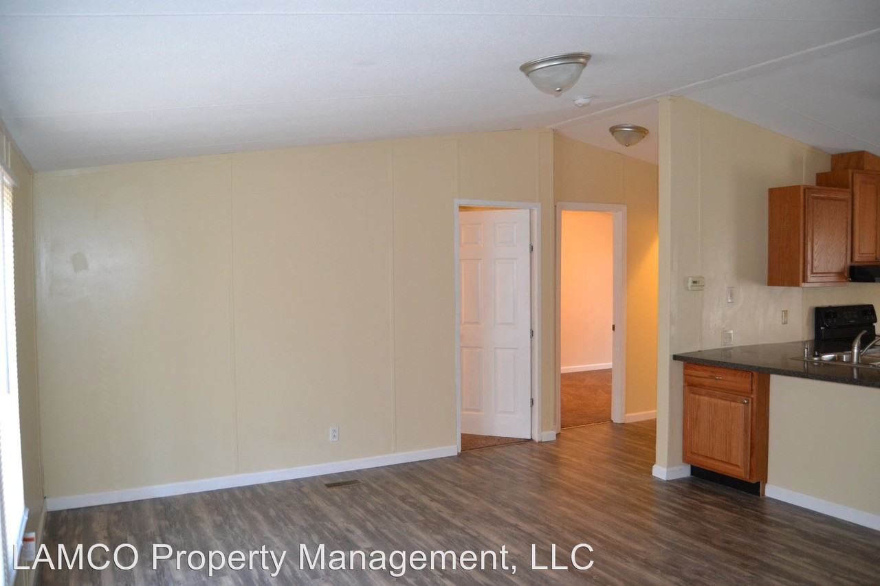 515 Lucas Rd - Photo 3 of 16