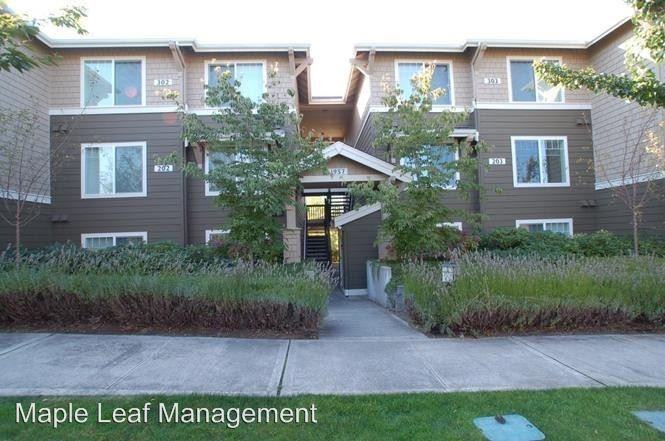 1957 23rd Pl NE #203 - Photo 2 of 16