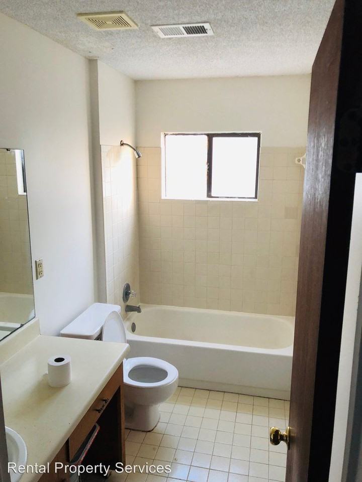 6966 Epperson Dr - Photo 2 of 17