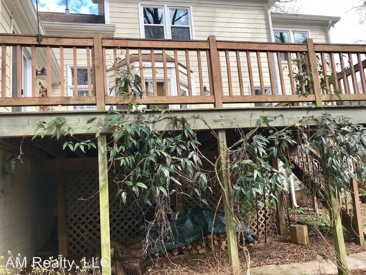 9128 Arbor Glen Ln - Photo 2 of 24
