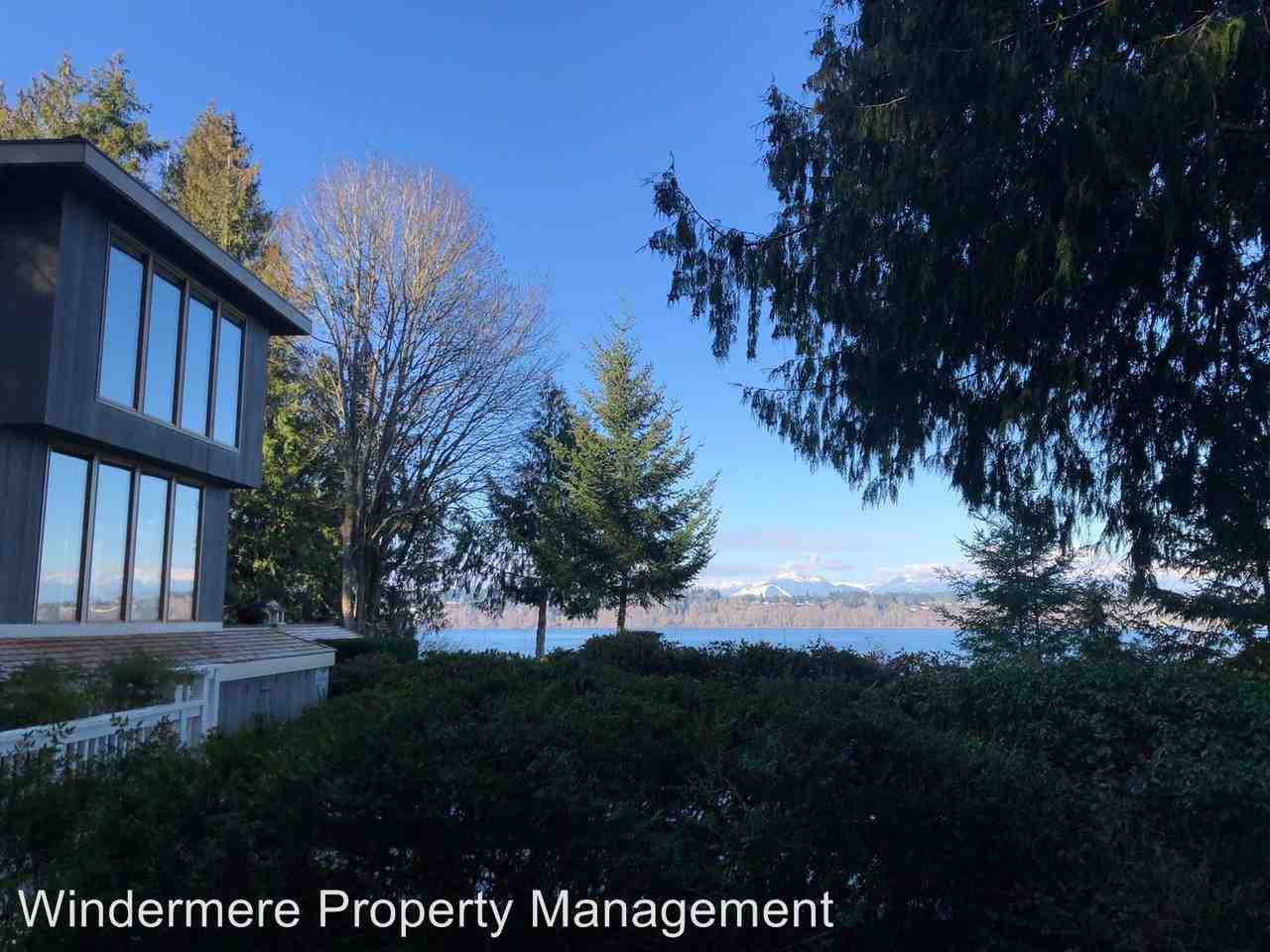 11869 Sunset Ave NE - Photo 3 of 23