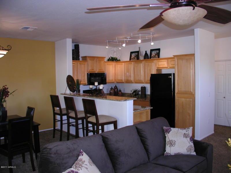 17223 N Cave Creek Rd - Photo 2 of 11