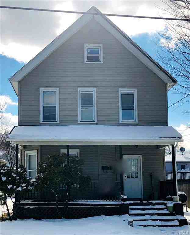 13 W Conkling Ave Middletown Ny 10940 2 Bedroom Apartment For