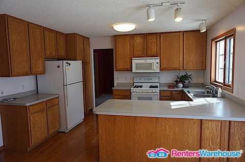13554 45th Ct NE - Photo 3 of 20