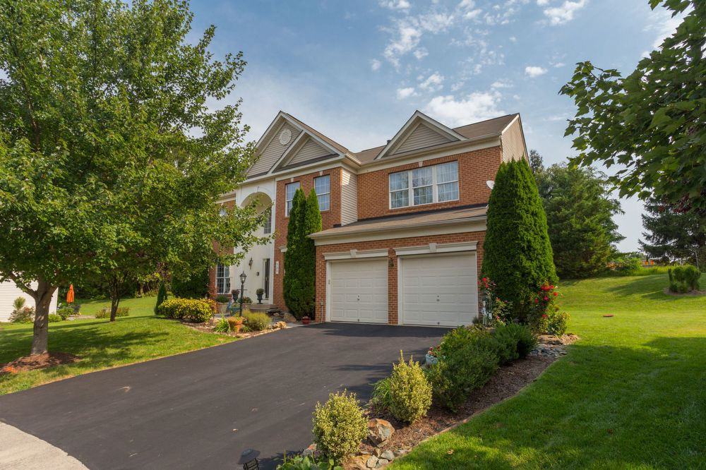 529 E Skyline Dr - Photo 2 of 41