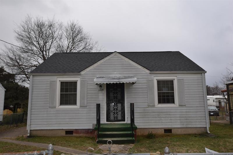 1809 Blair St - Photo 3 of 46