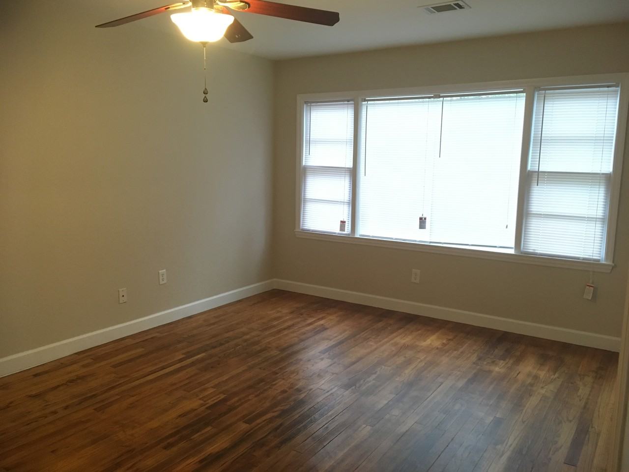 1302 Melvin Street - Photo 2 of 20