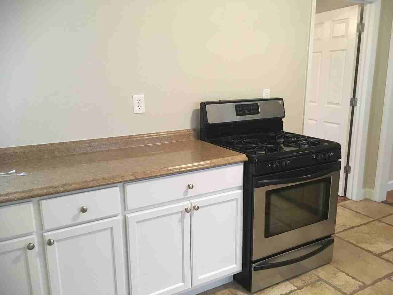 1302 Melvin Street - Photo 3 of 20