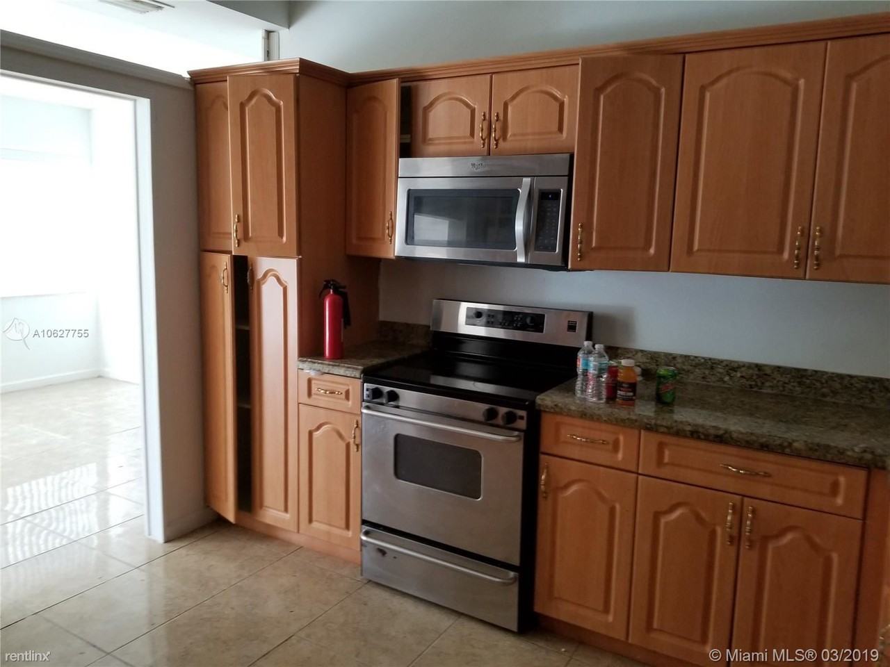 630 NE 177th St #630 - Photo 3 of 13