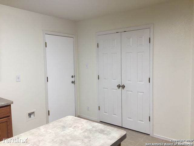 10614 Shaenmeadow - Photo 2 of 9