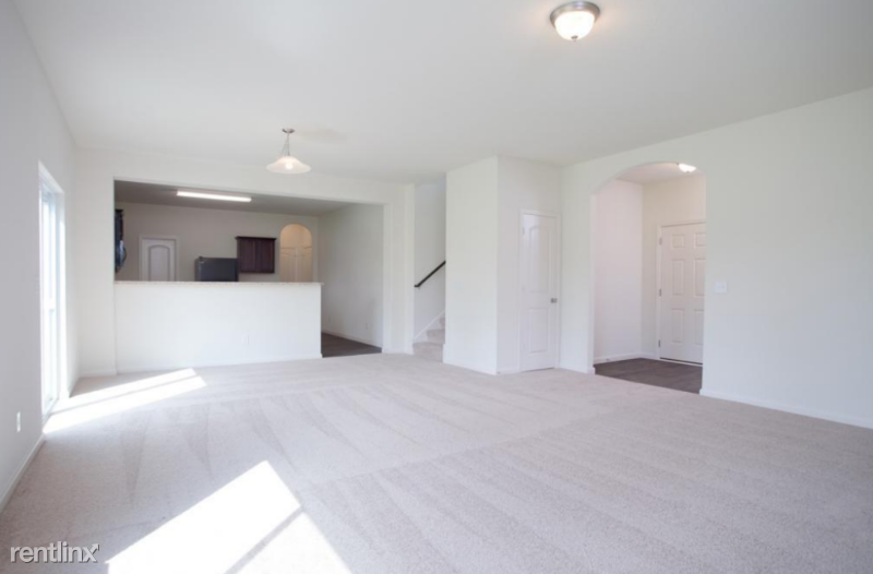 18550 Prism Ave - Photo 3 of 4