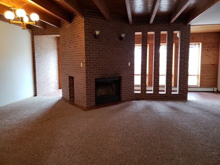 5102 Syracuse Rd - Photo 2 of 13