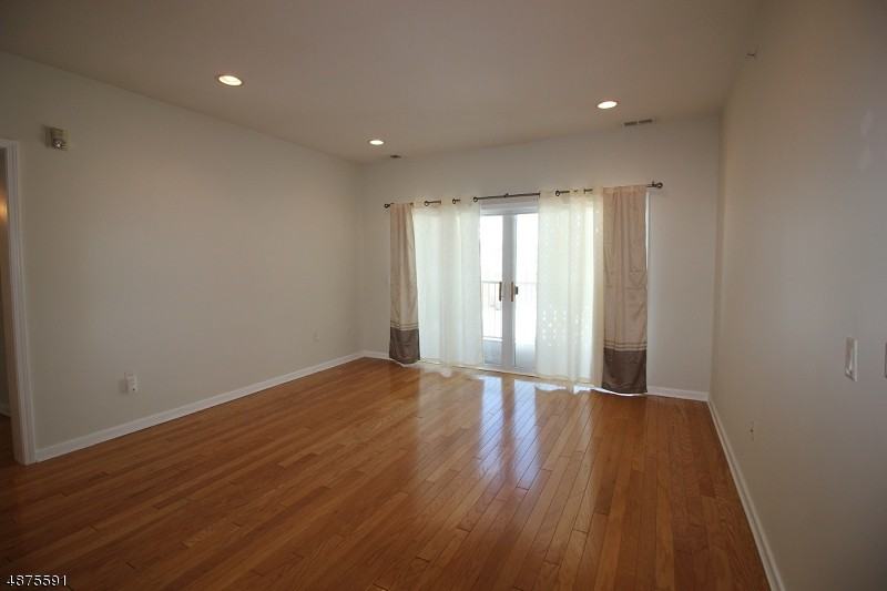 8300 Warren's Way - Photo 3 of 20