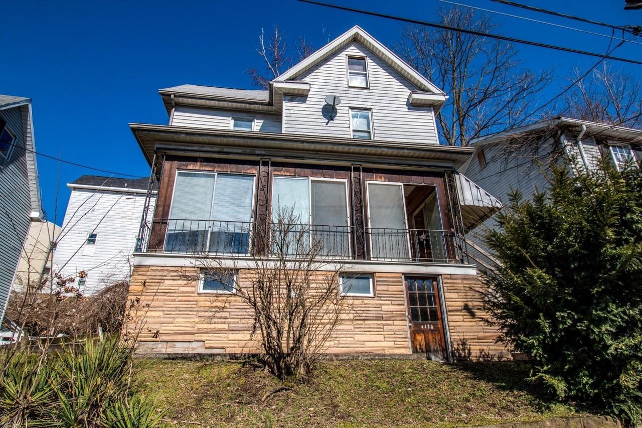 413 Forest Avenue Apartments in Downtown WV