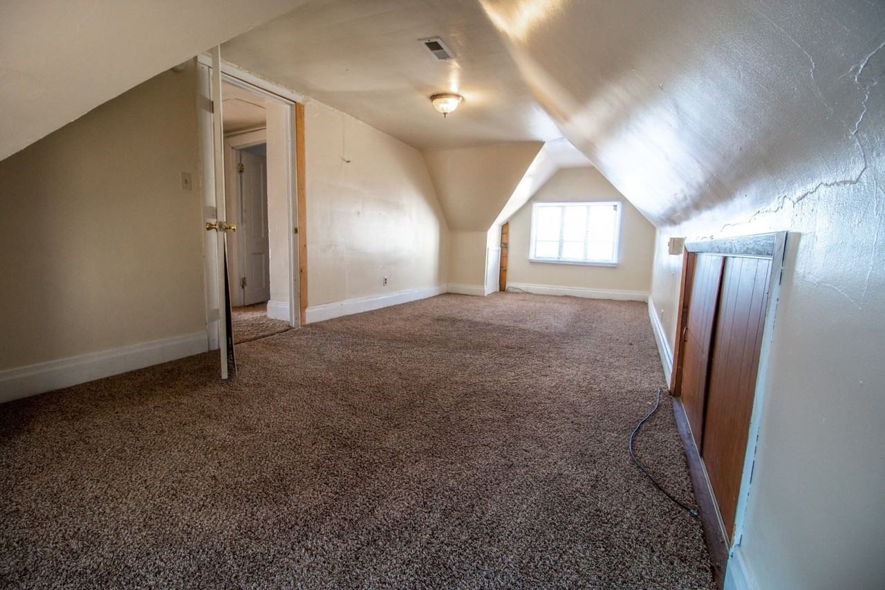 413 Forest Avenue - Photo 3 of 28