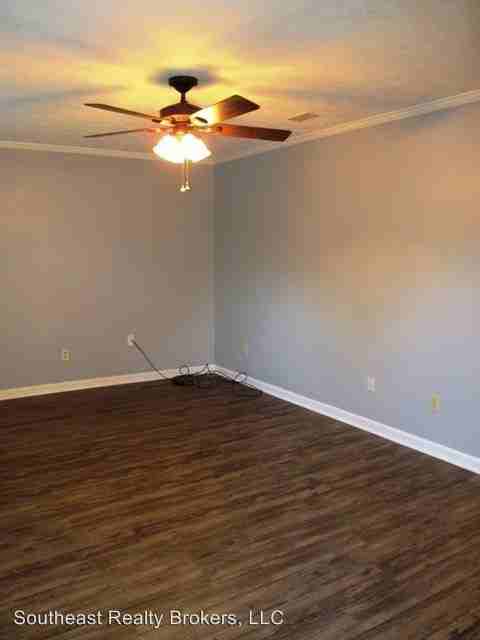 Oak Park Court - Photo 2 of 20