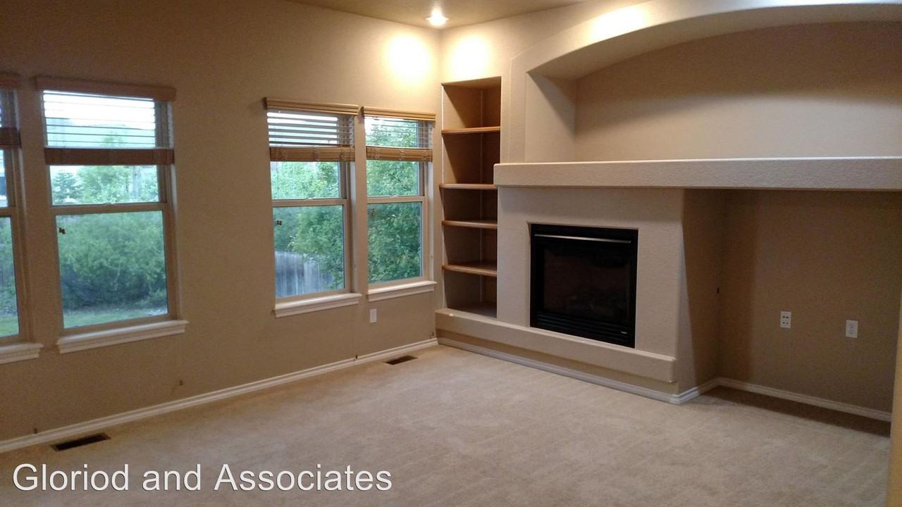 9514 Roxborough Park Ct - Photo 2 of 29