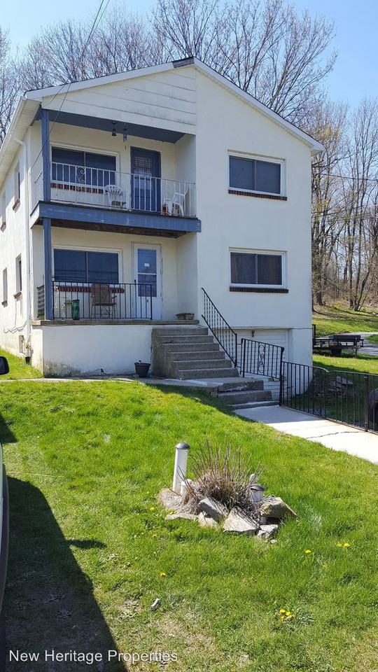 902-904 Front St - Photo 2 of 11