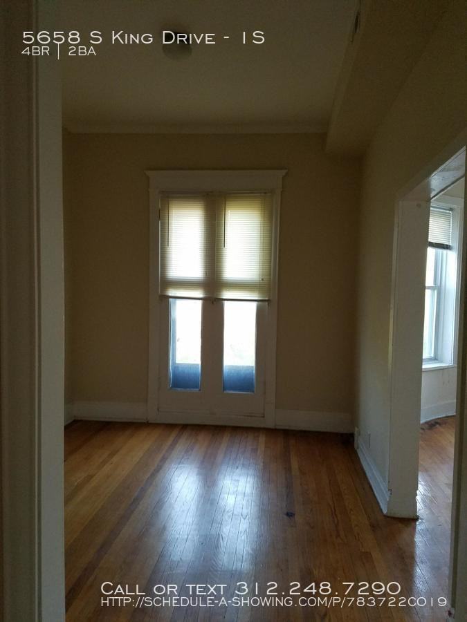 5658 S King Dr - Photo 3 of 12