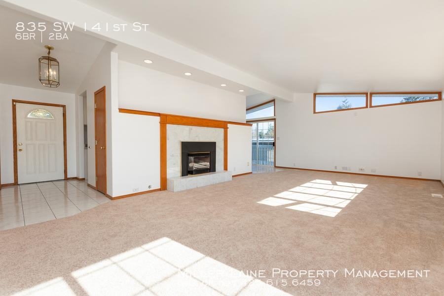 835 SW 141st St - Photo 3 of 26