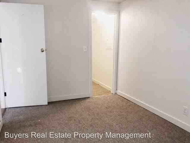 211 - 227 North Bliss Street - Photo 2 of 7