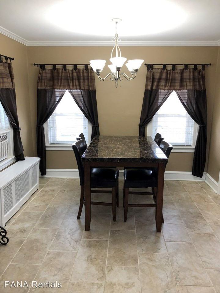 1522 Fayette Ave - Photo 3 of 12