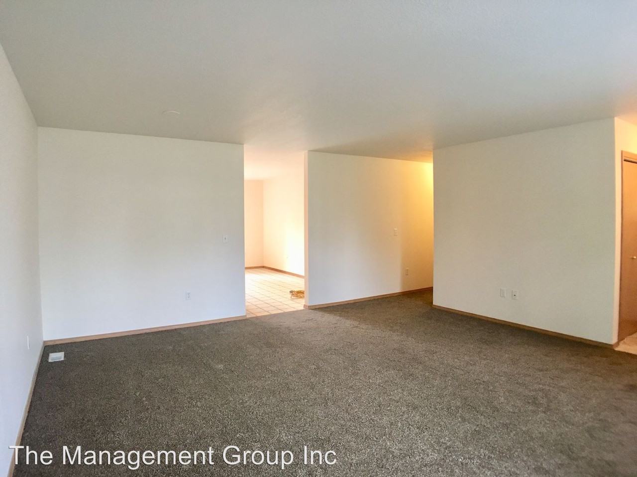 220 Baltimore Way - Photo 2 of 12