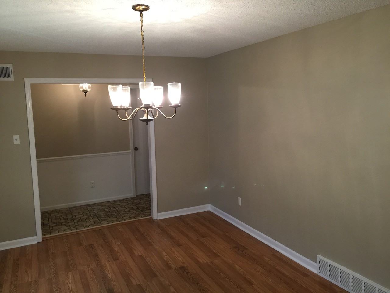 6052 Blue Springs Ave - Photo 3 of 3