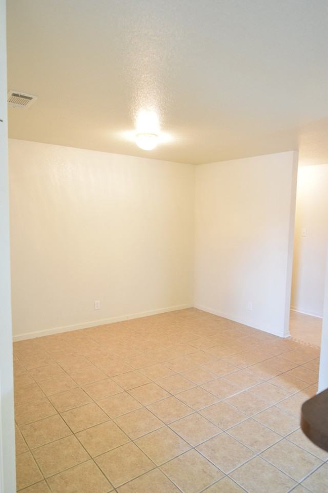 2103 Schorn Dr - Photo 7 of 26